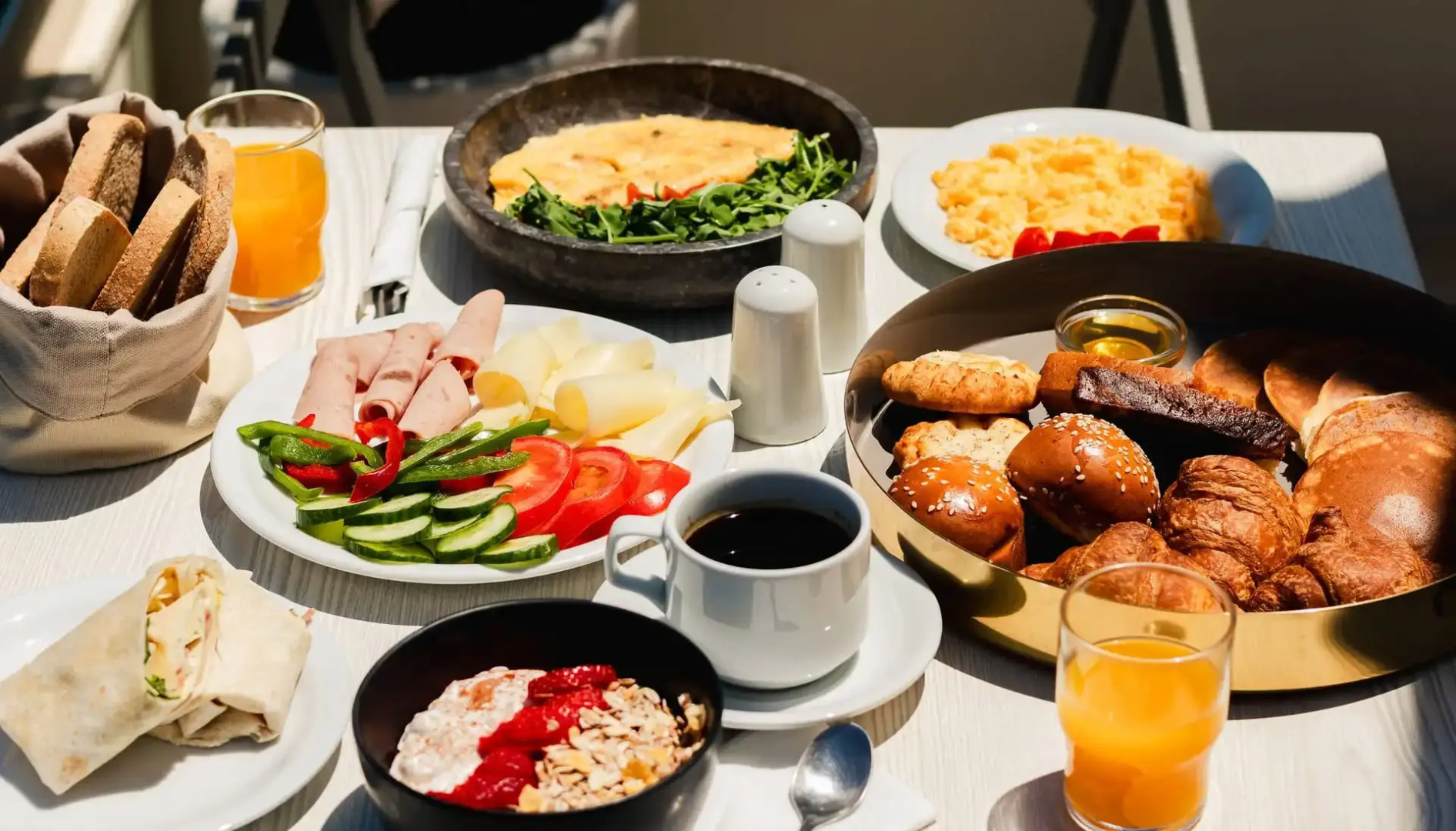 Photo - Batis Aero Beachfront Wellbeing Hotel