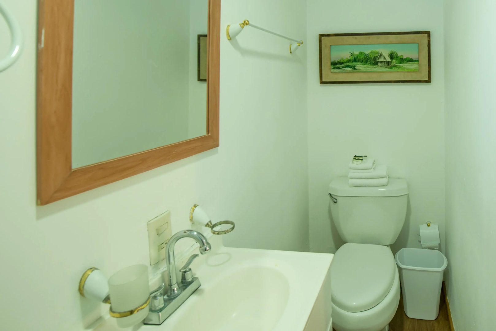 Foto - European Life Style Executive Suites & Gallery