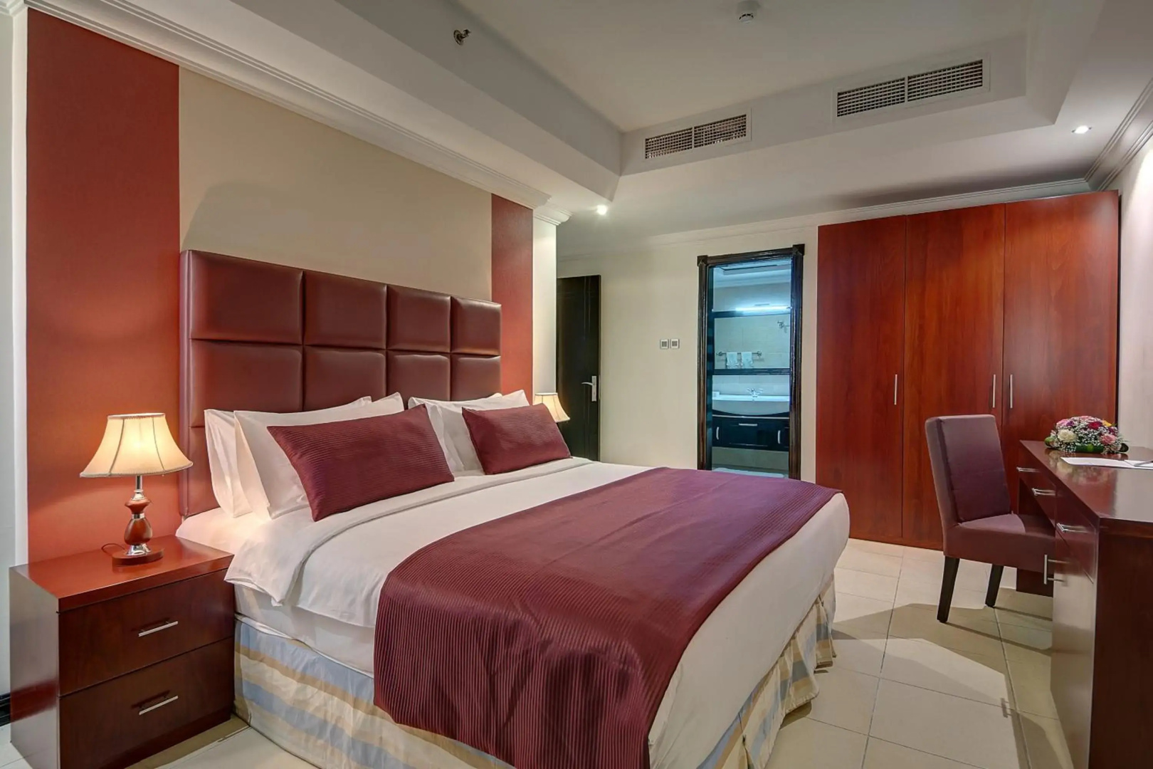 Photo - Ewan Ajman Suites Hotel