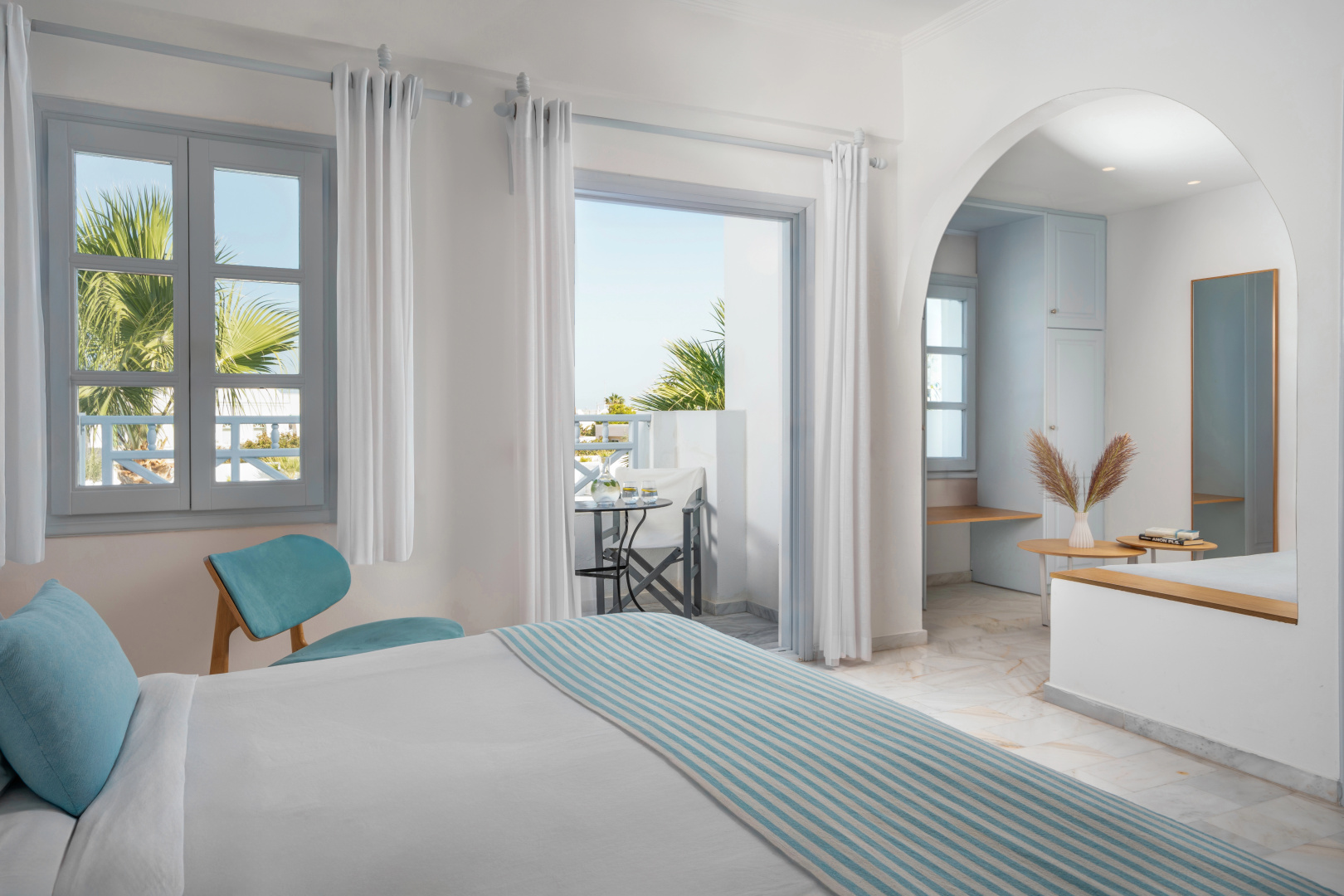 Photo - Santorini Kastelli Resort
