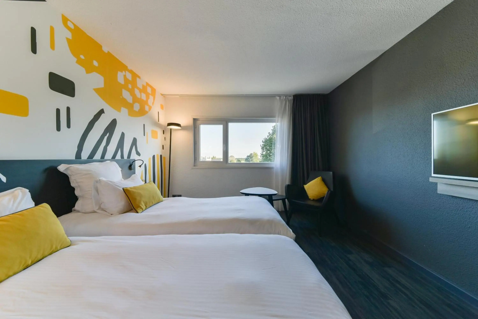 Foto - Holiday Inn - the niu, Fender Amsterdam