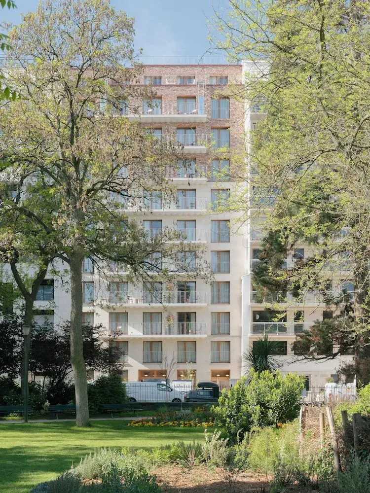 Foto - Edgar Suites - Église