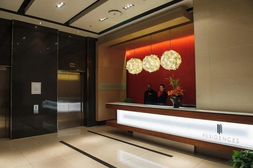 Foto - The Residences at Crystal Towers