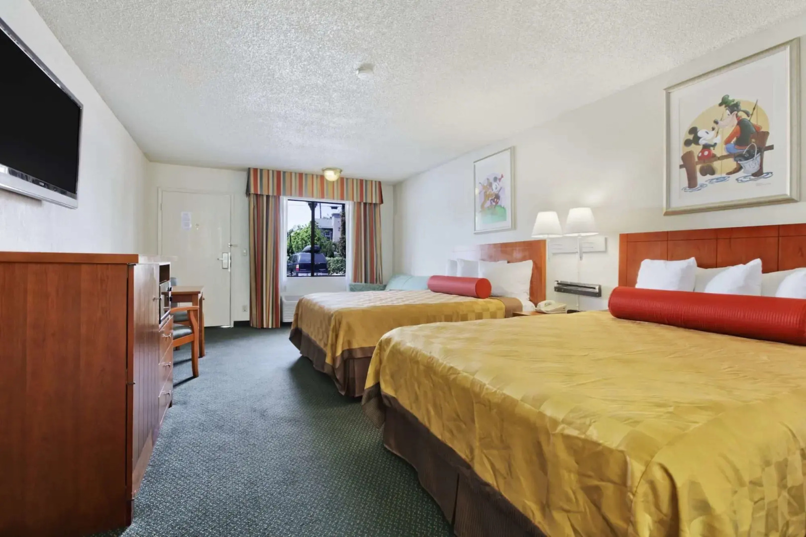 Foto - Travelodge Inn & Suites by Wyndham Anaheim on Disneyland Dr