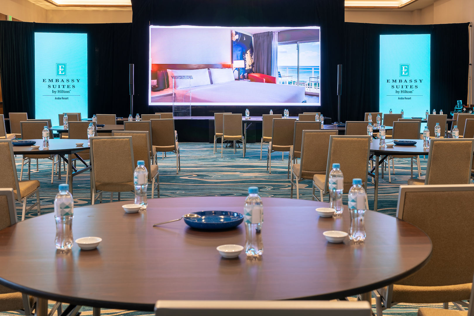 Photo - Embassy Suites By Hilton Aruba Beach Resort