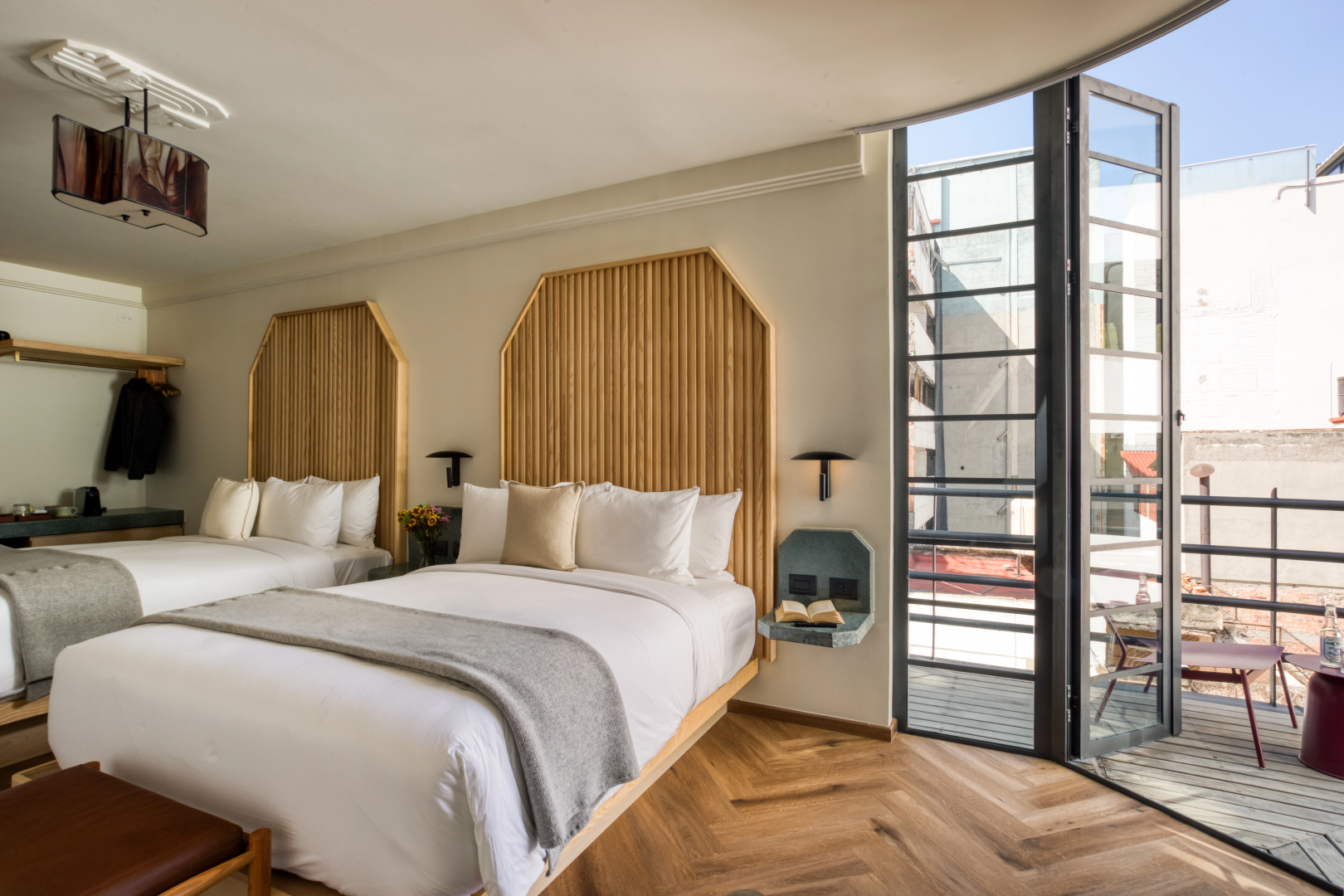 Photo - Rodona Hotel