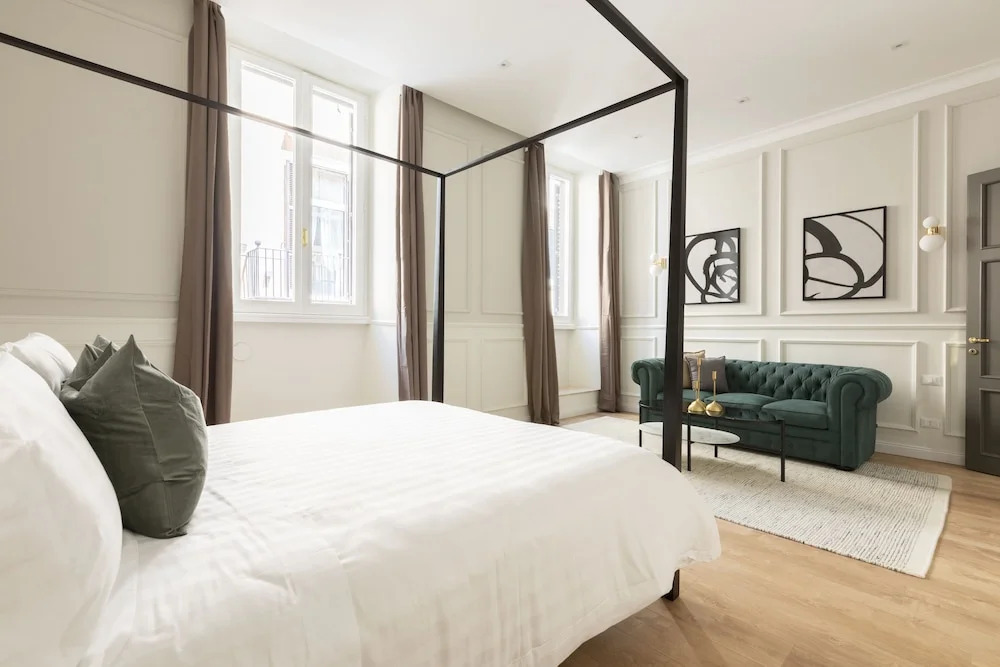 Photo - Louly Spanish Steps