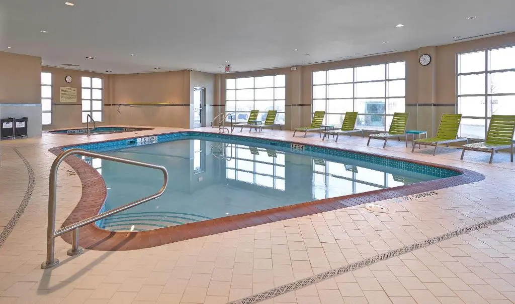 Foto - Hampton Inn by Hilton Calgary Airport North