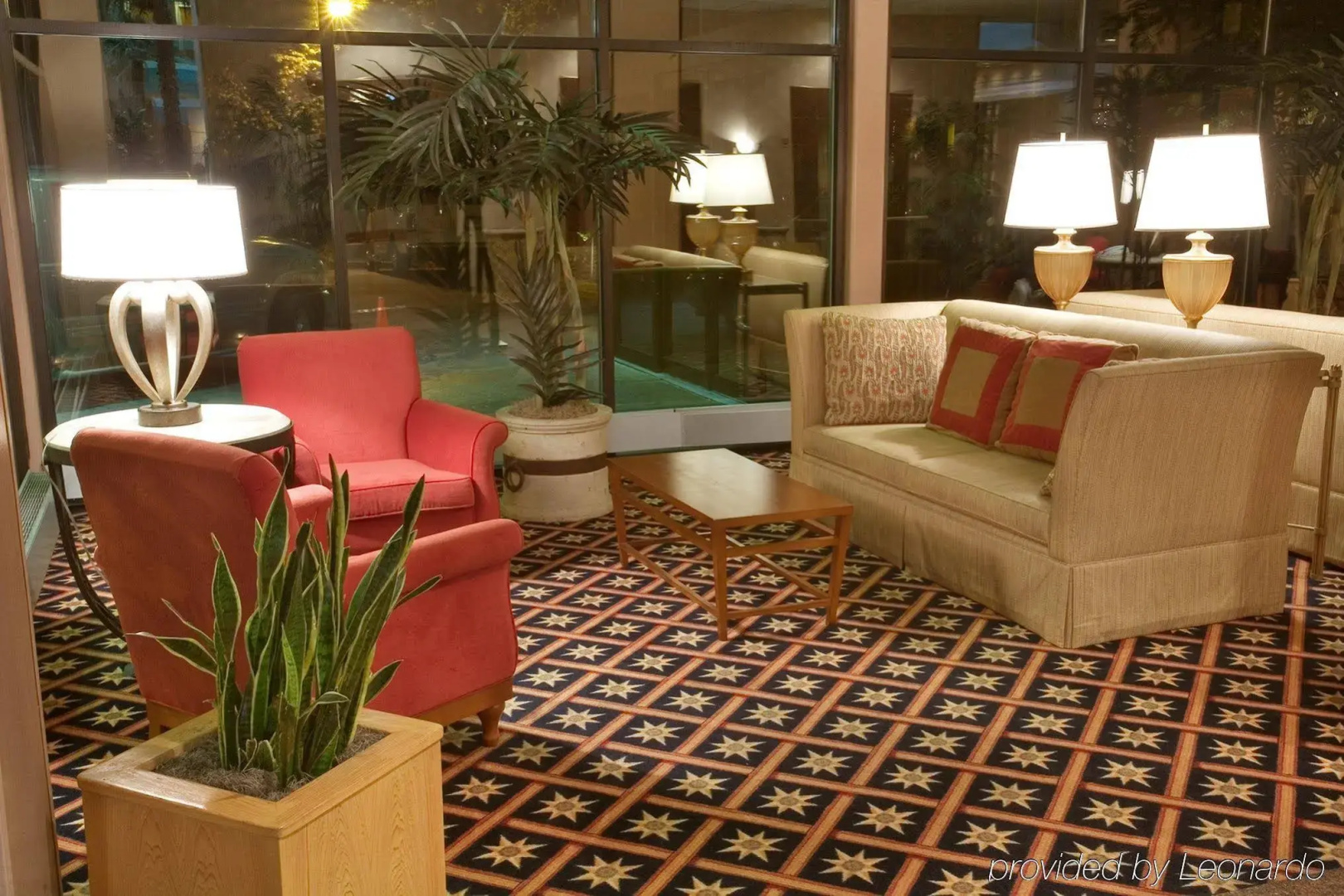 Photo - Embassy Suites by Hilton Atlanta Perimeter Center