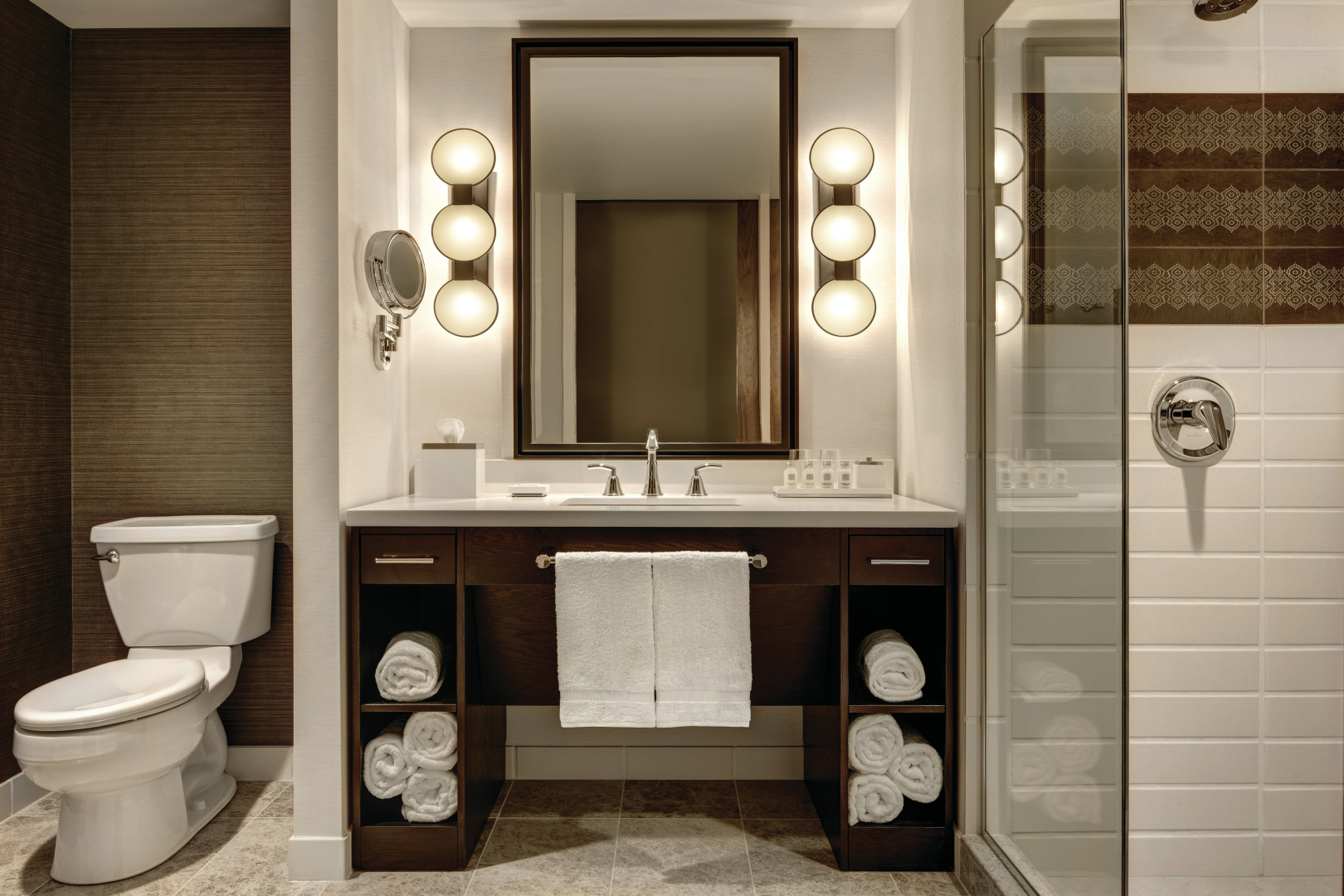 Photo - Loews Chicago Hotel