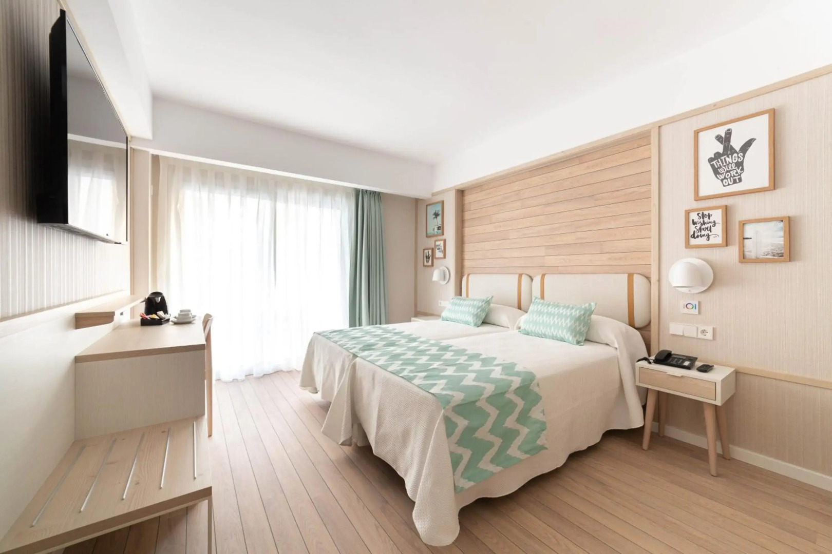 Photo - Ambassador Playa II