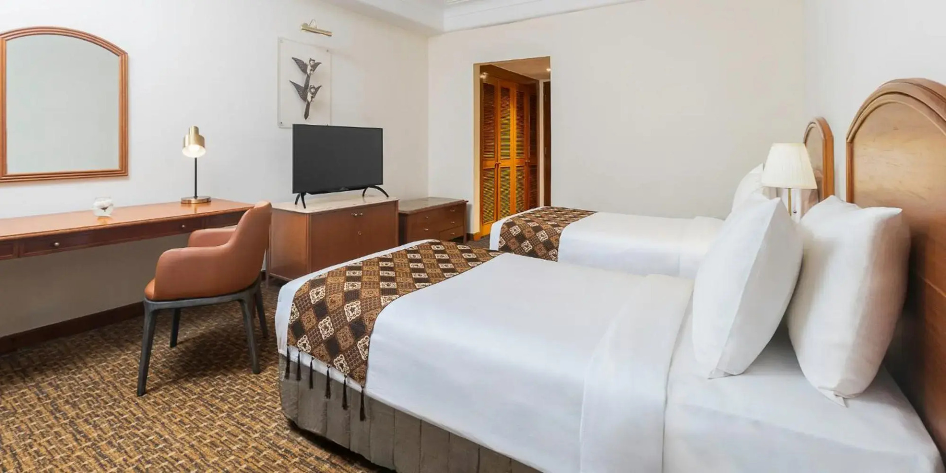 Photo - Ratana Hill Patong