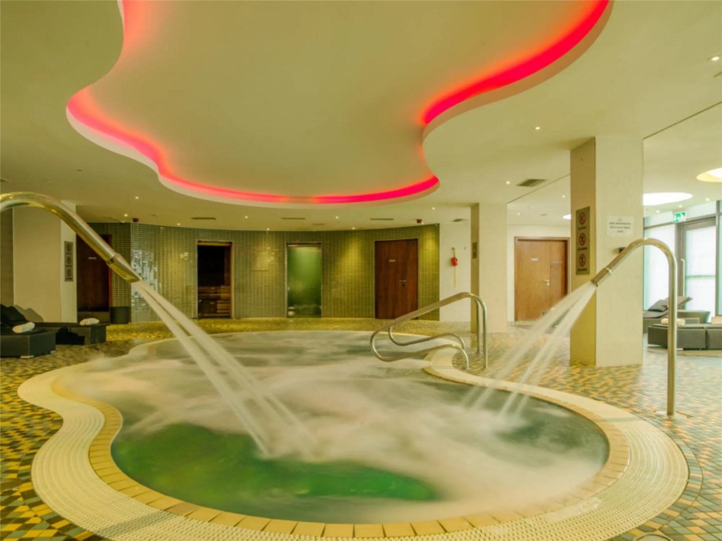 Photo - Hilton London Heathrow Airport Terminal 5