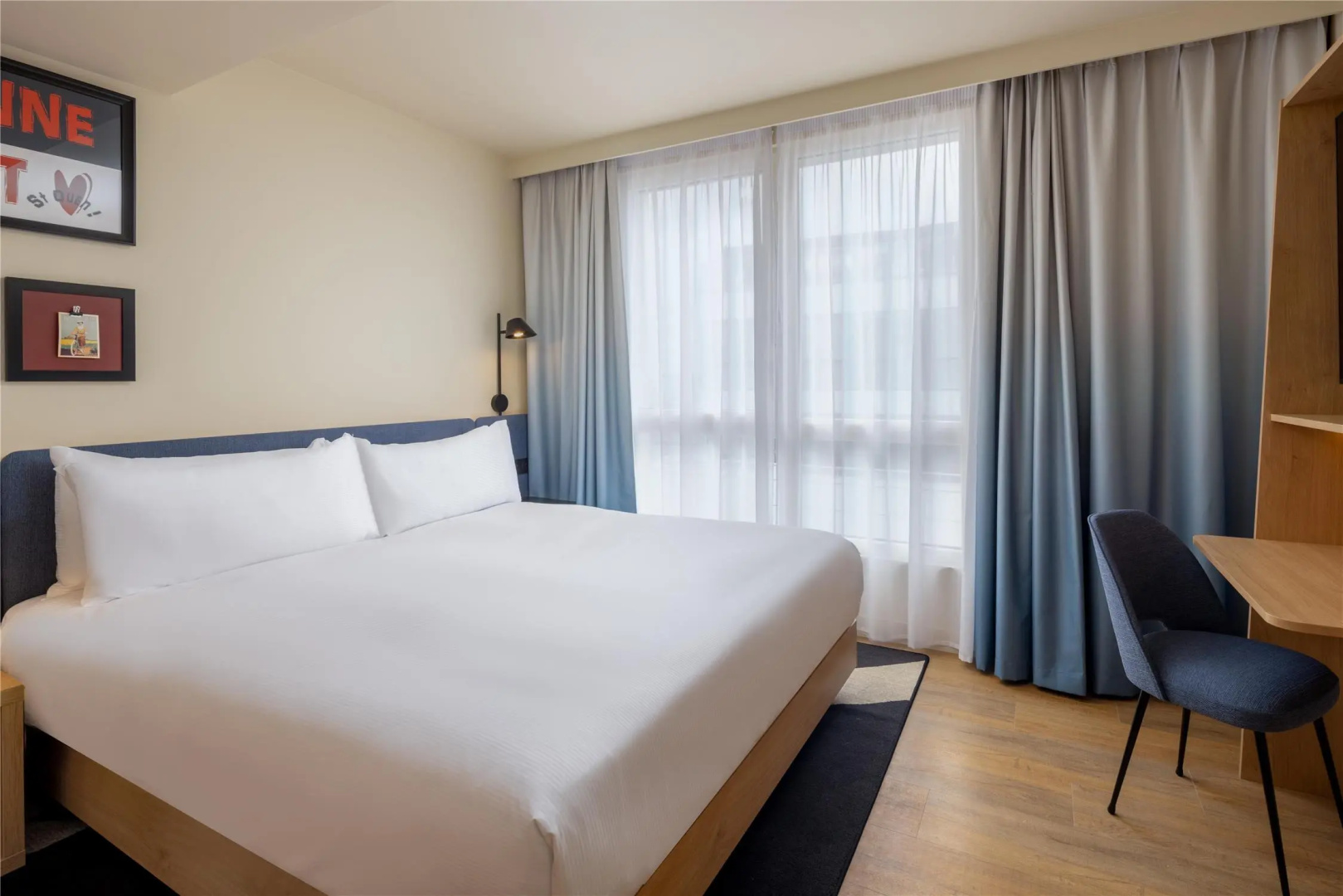 Photo - Hampton By Hilton Paris Saint Ouen