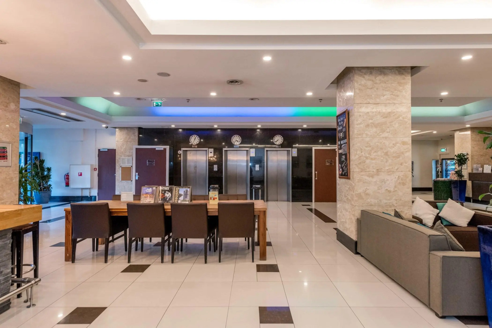 Photo - XO Hotels Blue Tower