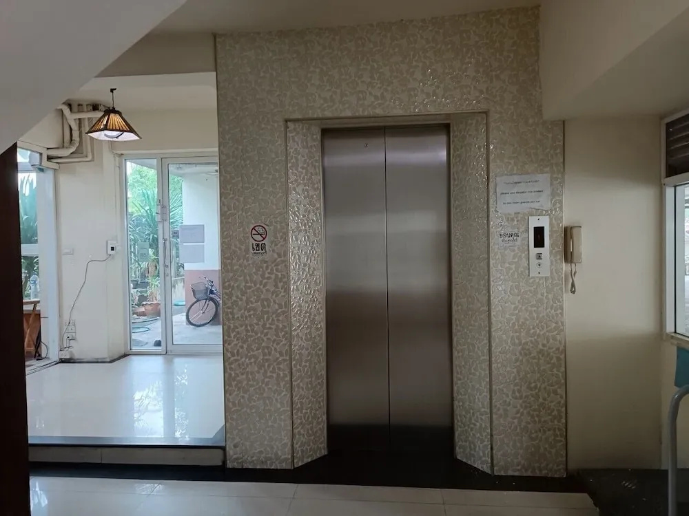 Photo - Grandview Condominia