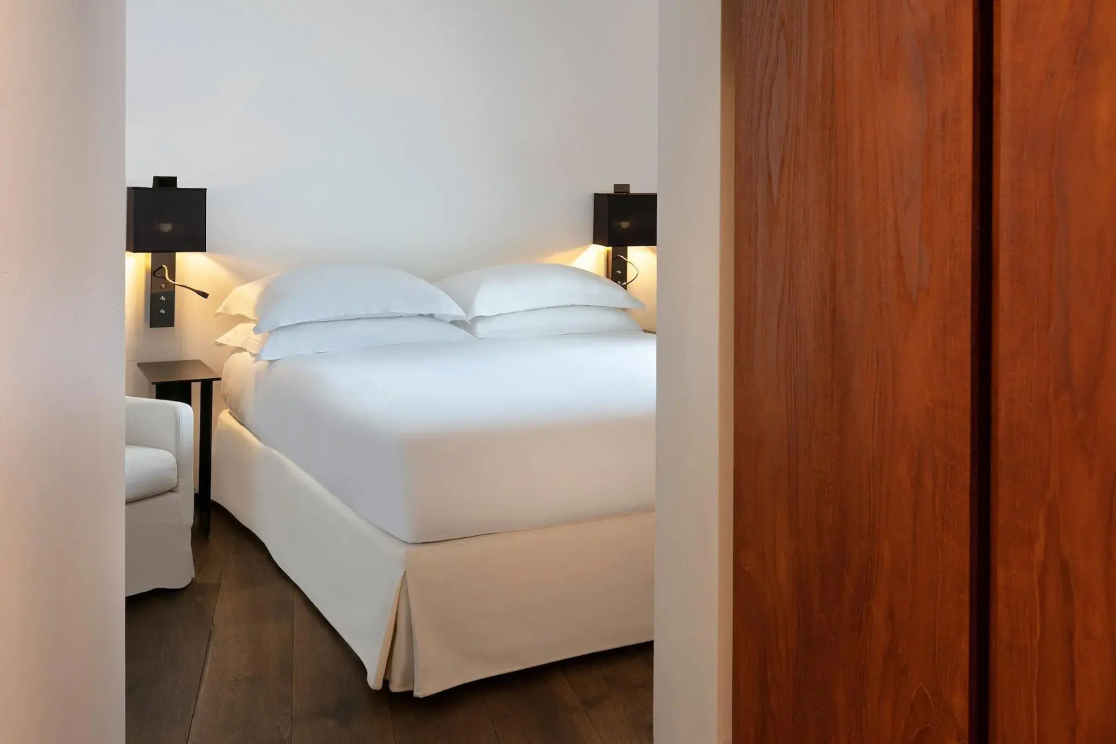 Photo - Le Metropolitan, Paris Tour Eiffel, a Tribute Portfolio Hotel