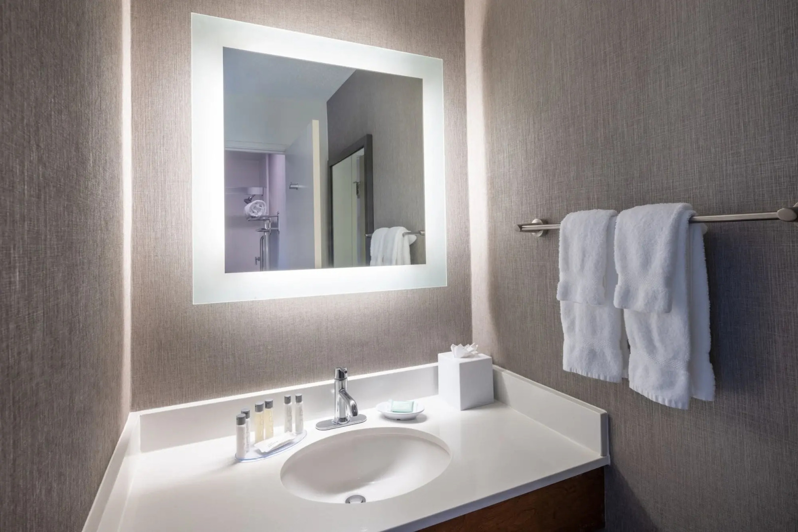 Photo - SpringHill Suites Pasadena Arcadia