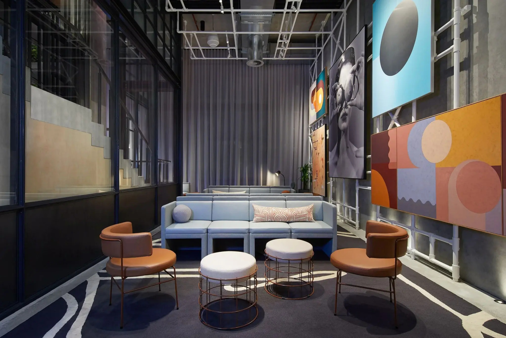 Photo - Moxy Sydney Airport