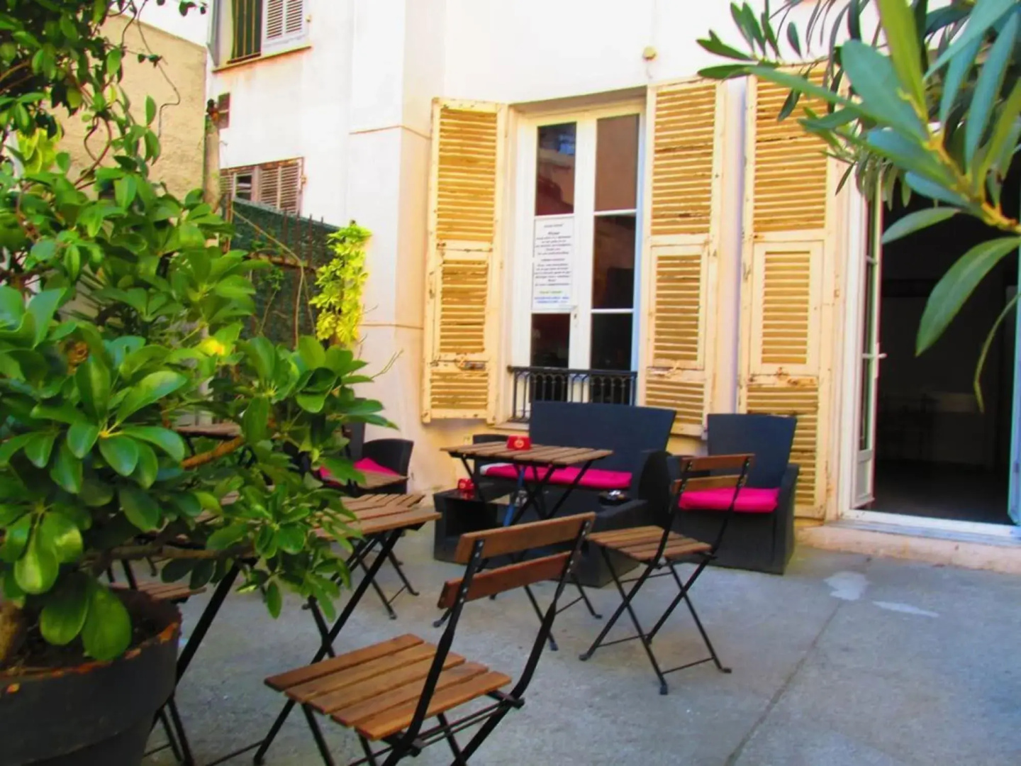 Photo - Pastoral - Hostel