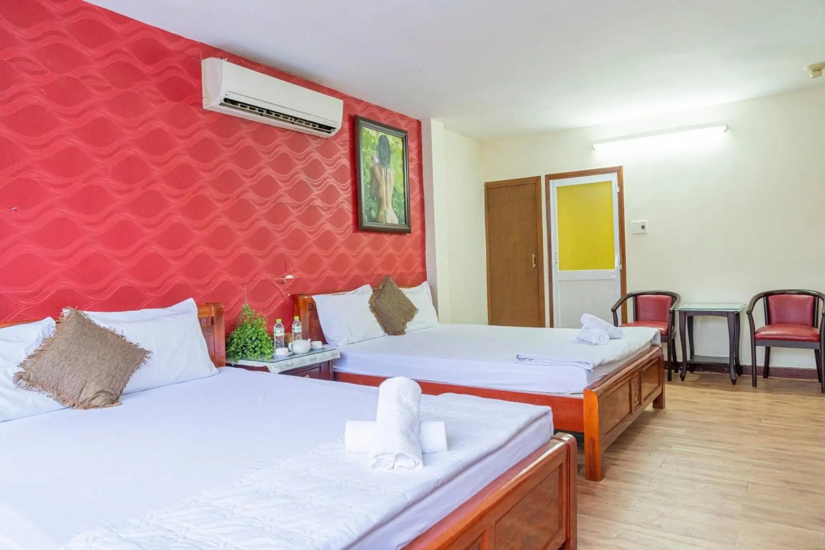 Photo - Long Son Hotel