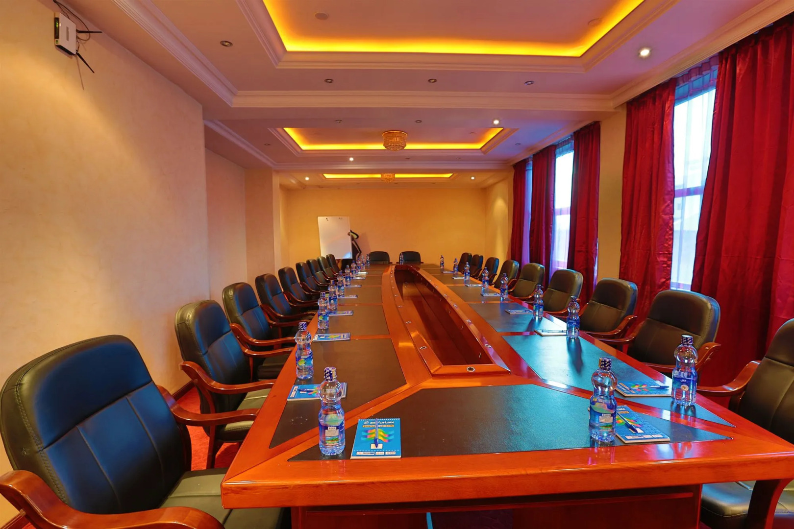 Foto - Friendship International Hotel