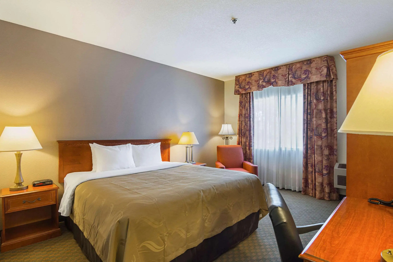 Photo - Quality Inn Fresno Yosemite Airport