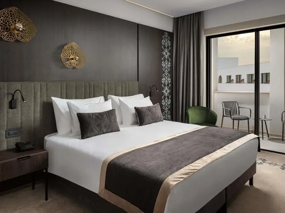 Photo - Mercure Conacul Cozieni
