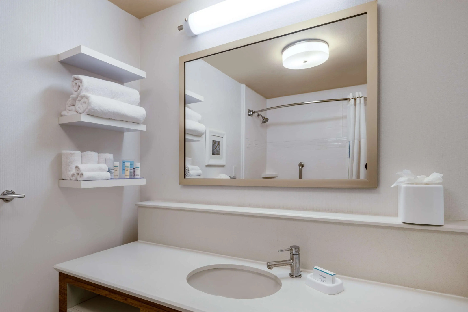 Photo - Hampton Inn by Hilton Irvine East - Lake Forest