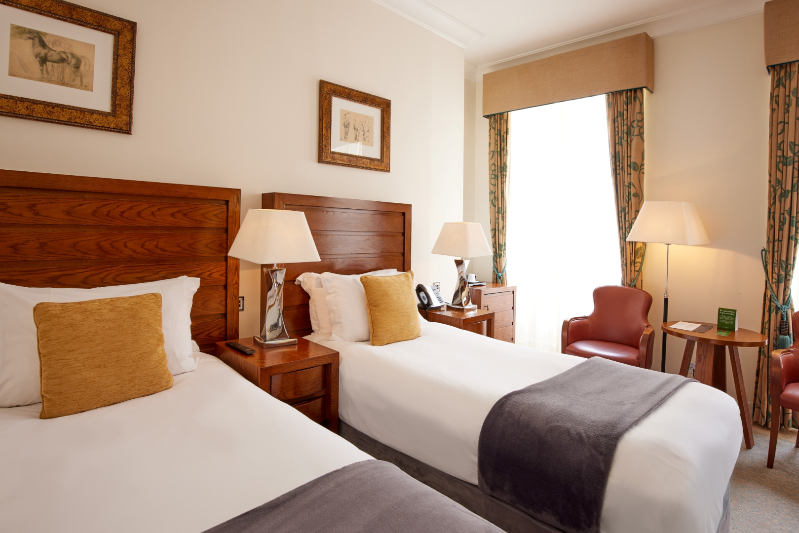 Foto - The Royal Horseguards Hotel, London