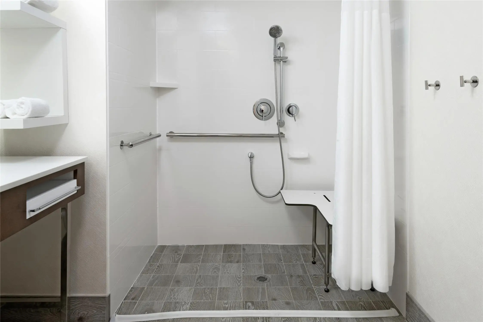 Photo - Hampton Inn & Suites Atlanta Buckhead Place