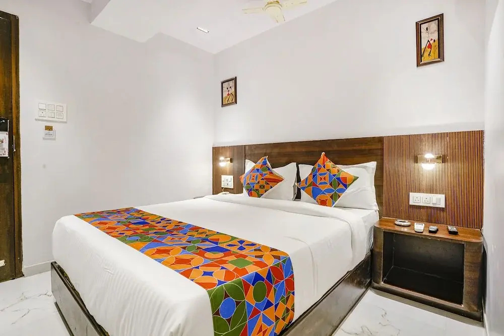Foto - FabHotel Peralz - Nr Boriwali Station