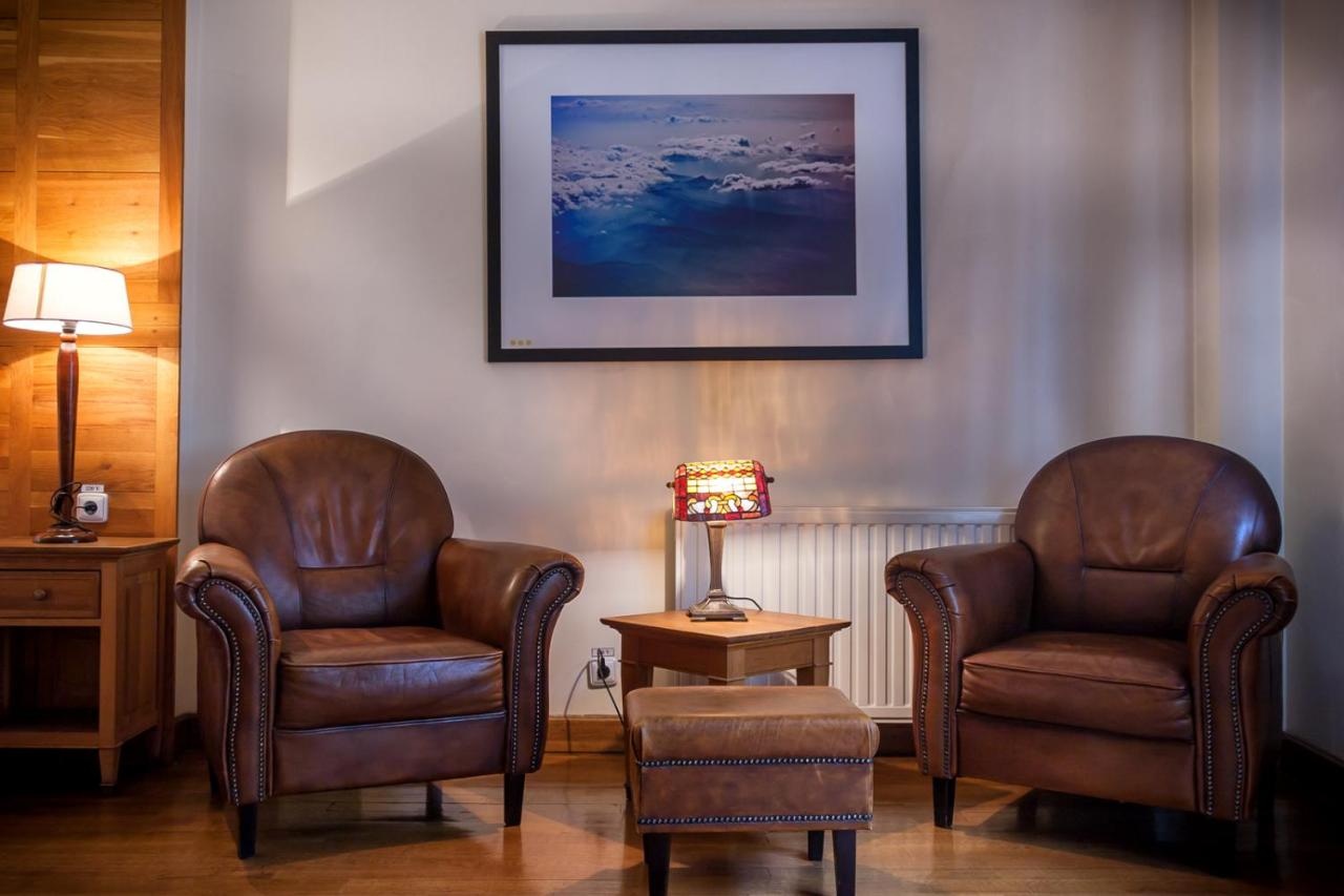 Photo - Rembrandt Hotel