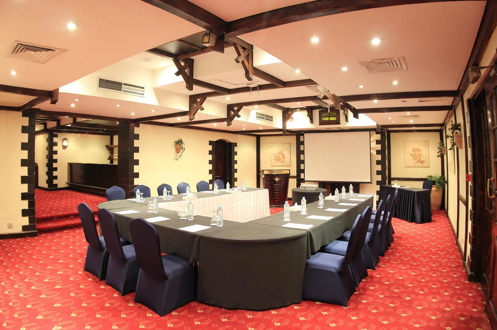 Photo - Pyramisa Suites Hotel Cairo