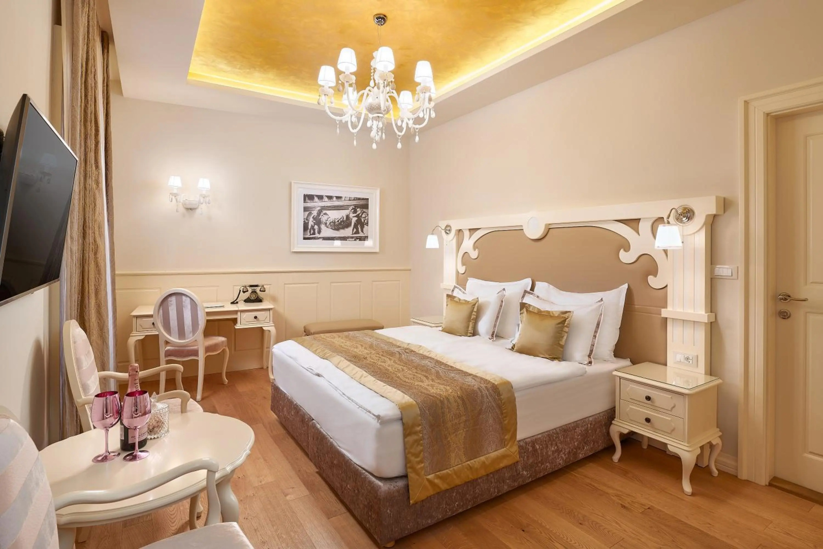 Photo - Piazza Heritage Hotel
