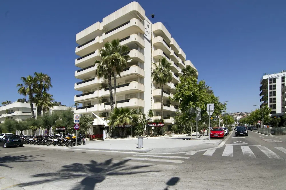 Photo - Mediterraneo Sitges