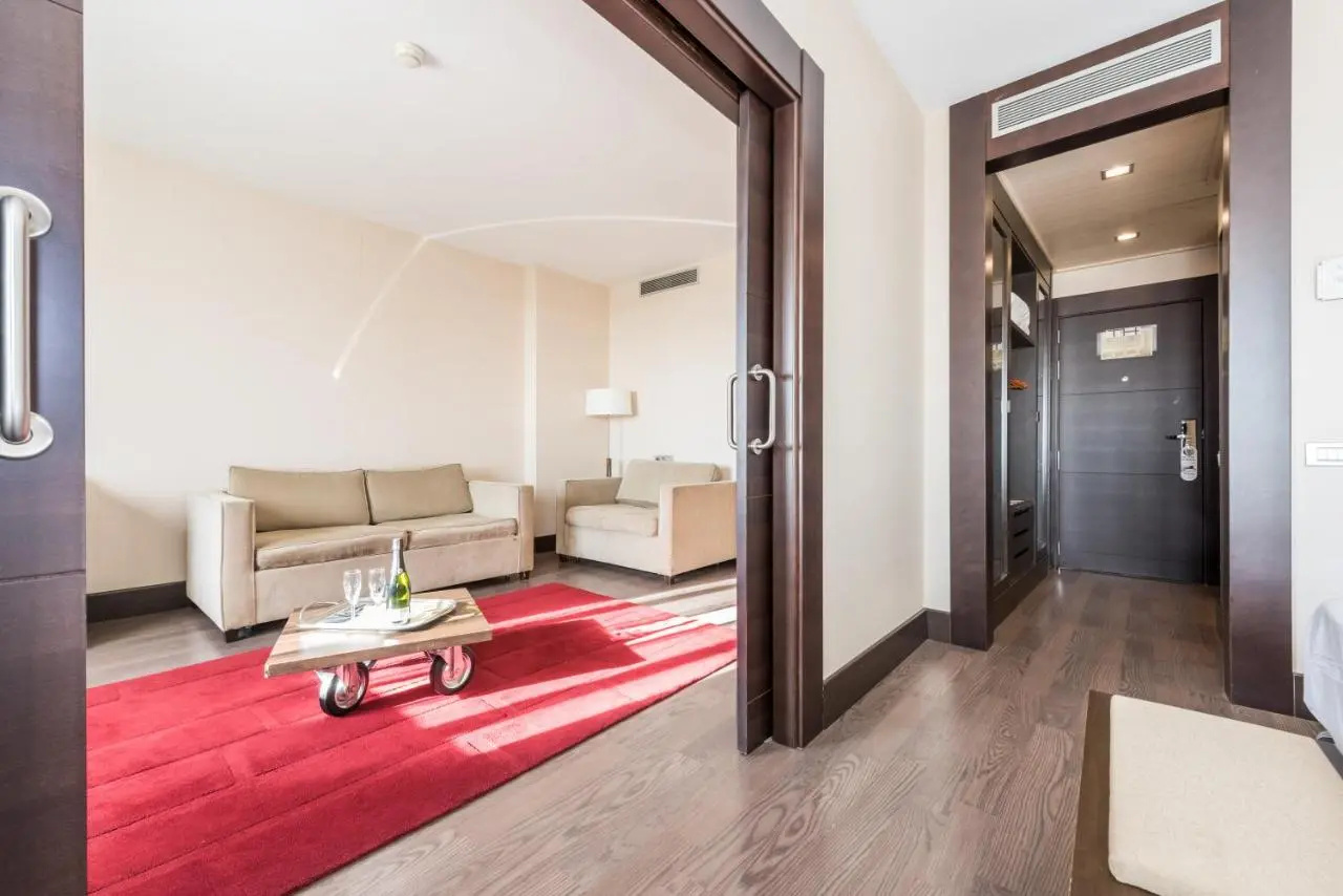 Photo - Hotel Mercader