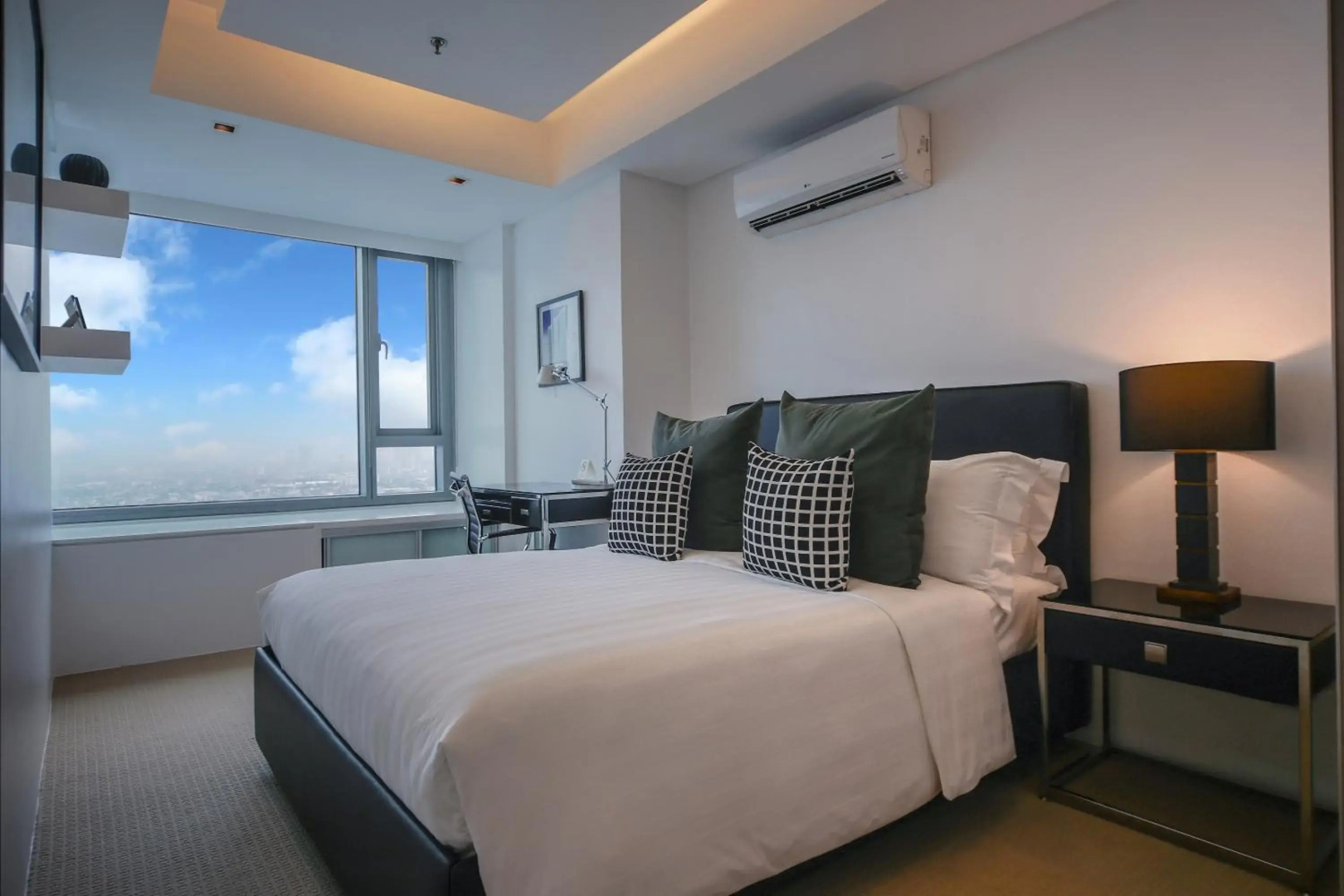 Foto - The Alpha Suites