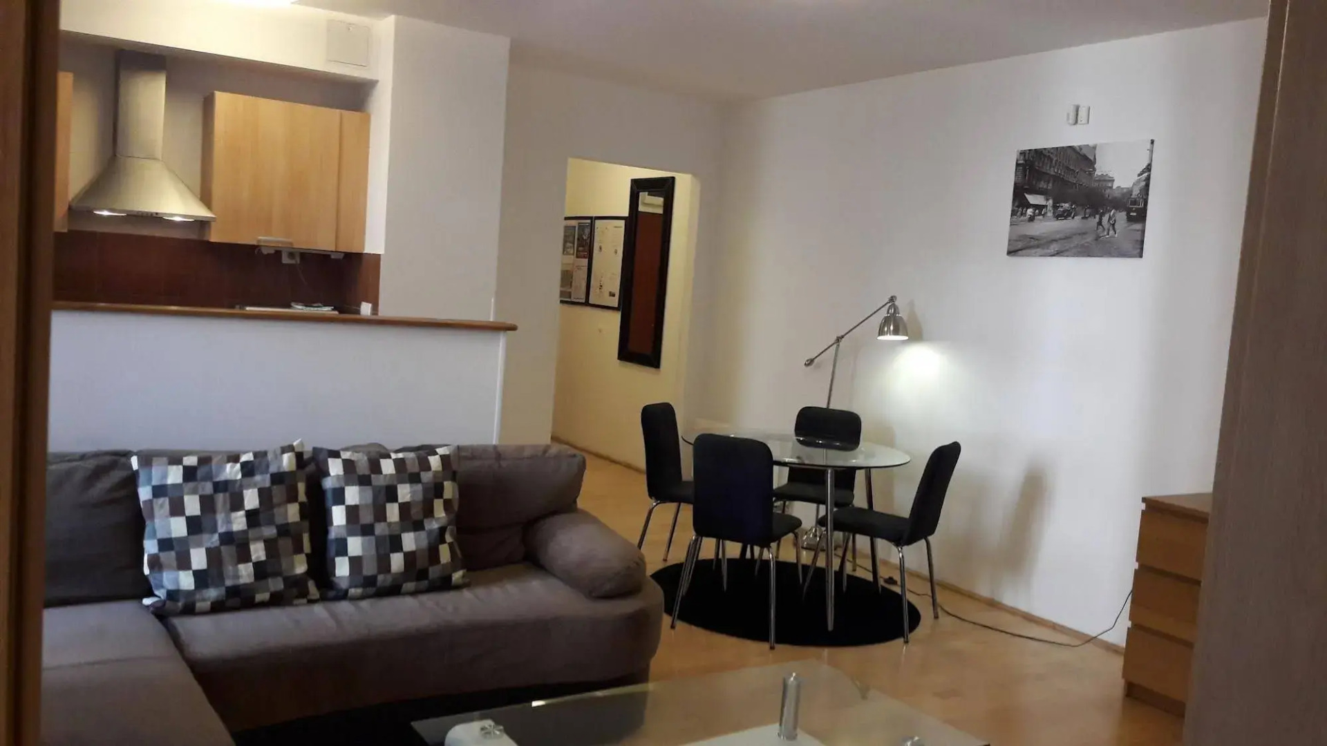 Photo - Gozsdu Court Budapest