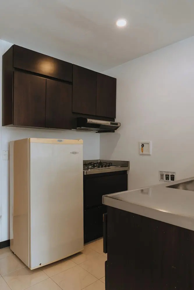 Photo - Travelers Orange Suites