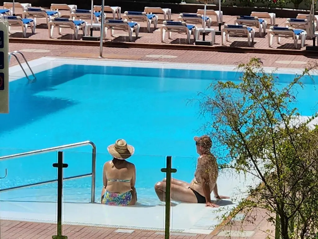 Photo - Las Camelias Apartments