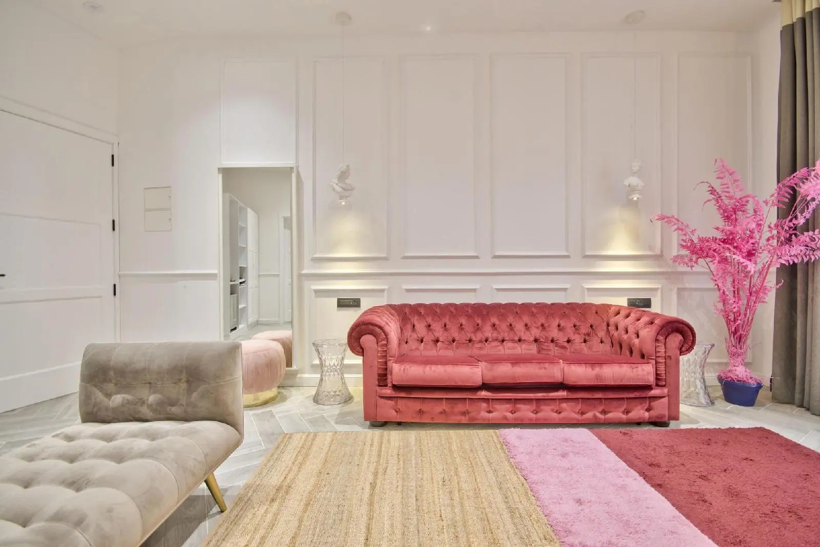 Photo - HOLM Boutique &Spa - IK Collection