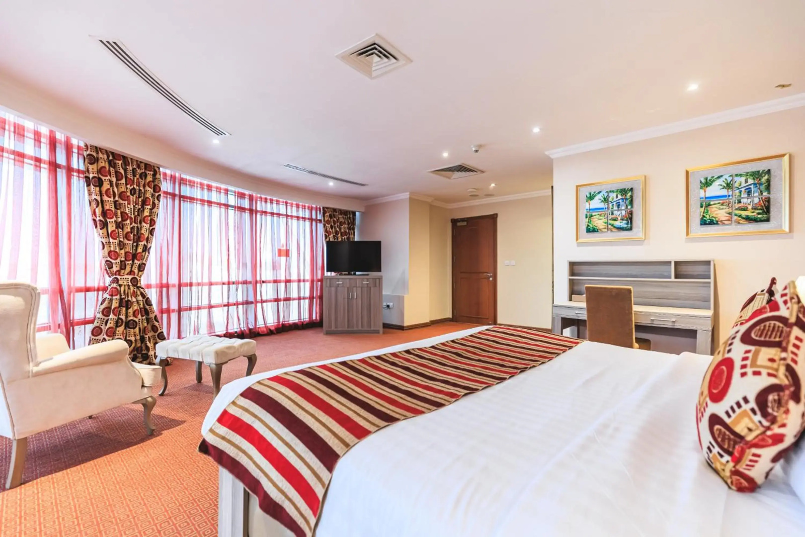 Photo - Sapphire Plaza Hotel