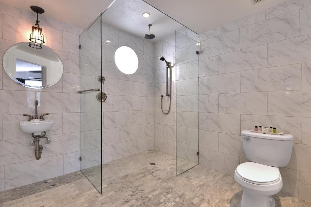 Photo - The Palm Springs Hotel