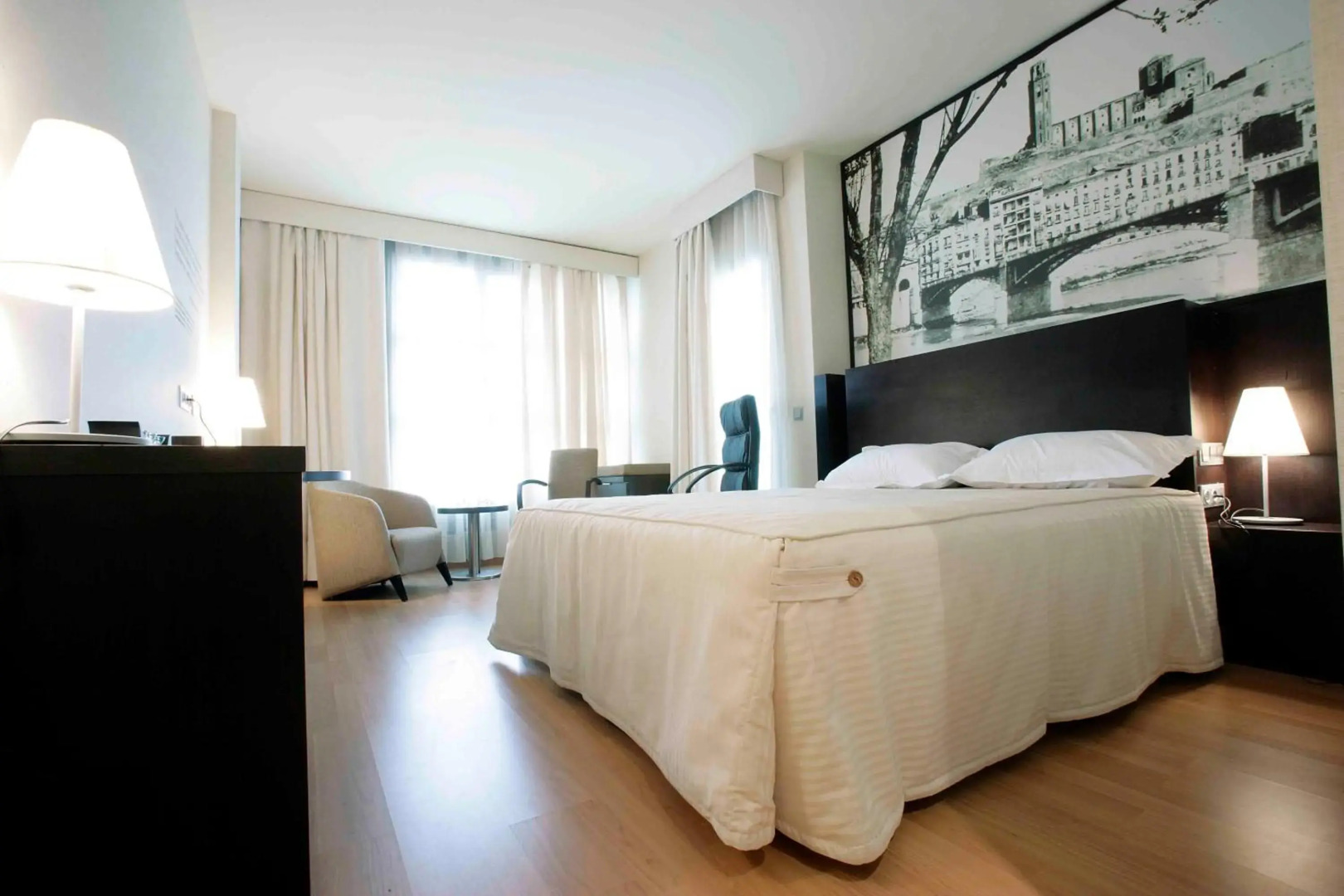 Photo - Nastasi Hotel & Spa