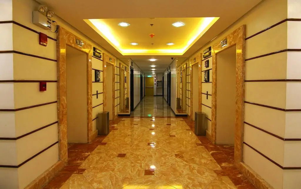 Foto - Regency Grand Suites