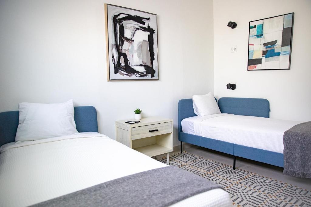 La Buena Vida Inn