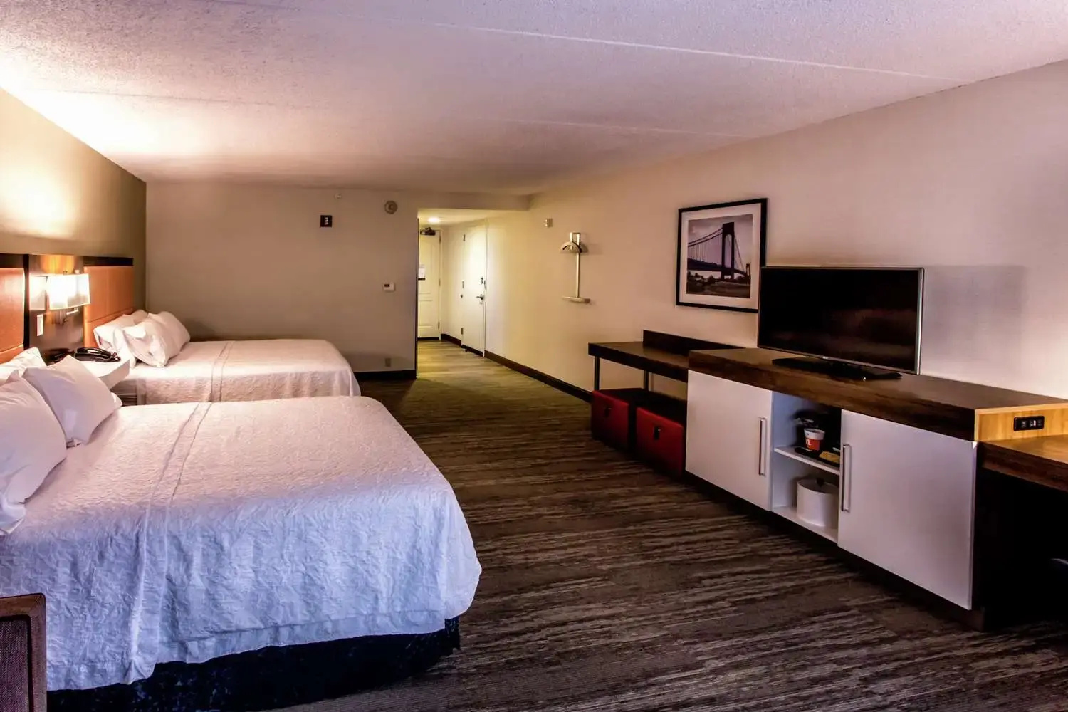 Photo - Hampton Inn & Suites Staten Island