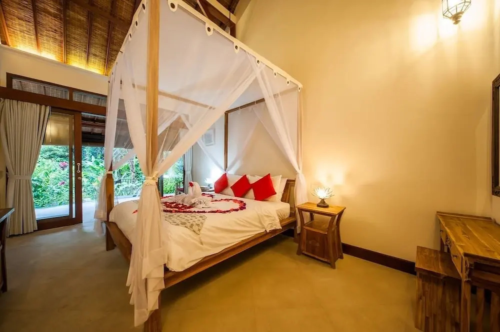Foto - Luxury 3BR Infinity Jungle View Aashaya Villa Ubud