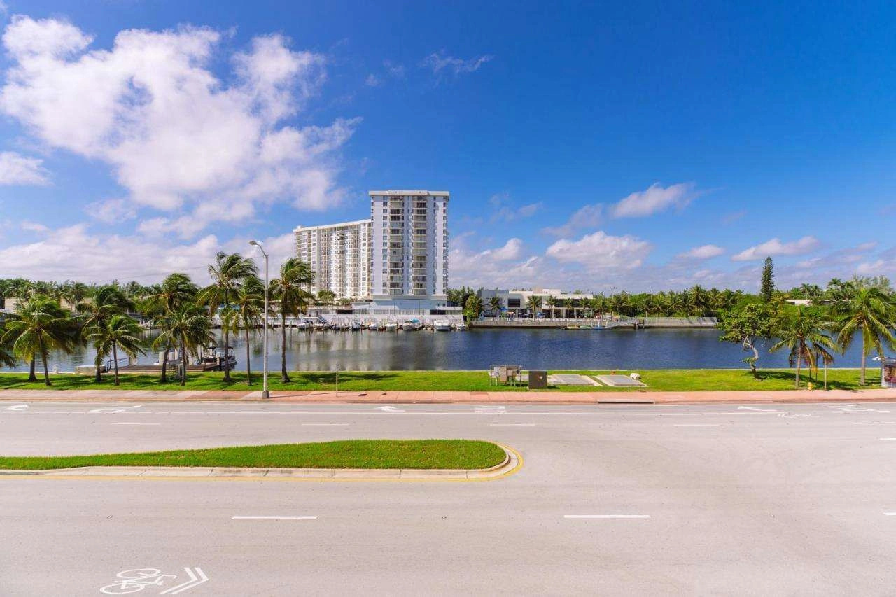 Foto - Notebook Miami Beach